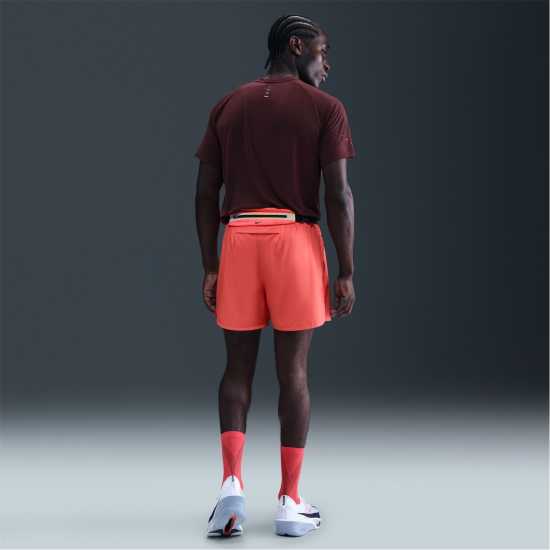 Nike Nike Stride Short Sleeve Performance T-Shirt Бордово Смъстяване 