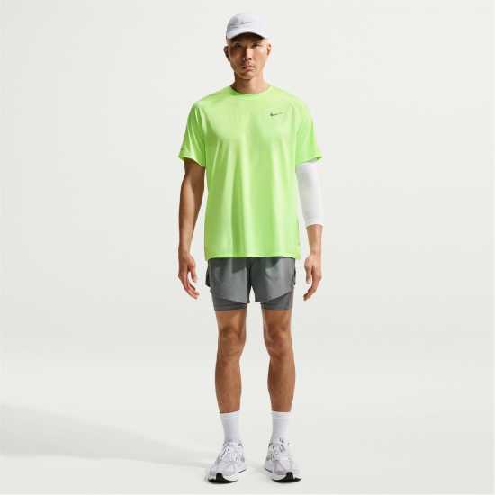 Nike Nike Stride Short Sleeve Performance T-Shirt  