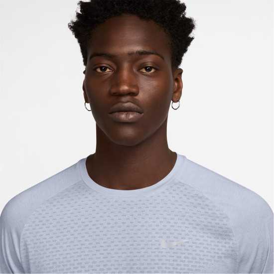 Nike Stride Short Sleeve Performance Tee Mens Ghost Blue Атлетика