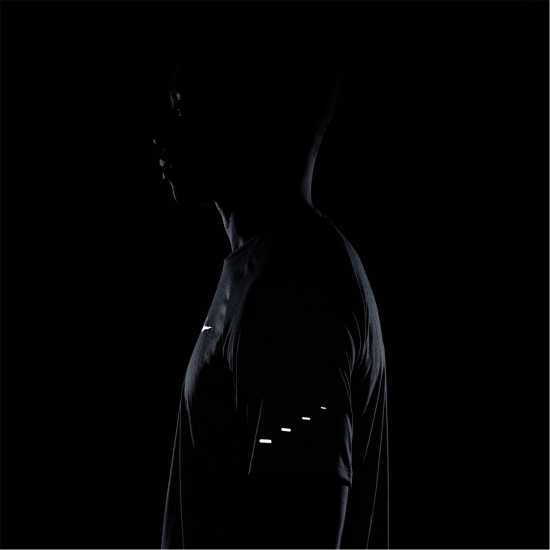 Nike Mens Nike Stride Short Sleeve Performance T-Shirt Nike Mens Nike Stride Short Sleeve Performance T-Shirt