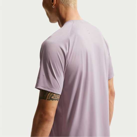 Nike Nike Stride Short Sleeve Performance T-Shirt  