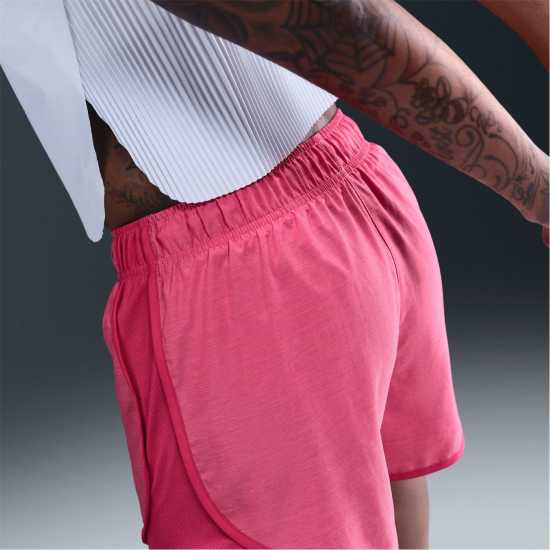 Дамски дрехи за бягане Nike Tempo Women's Dri-Fit Mid-Rise Brief-Lined Running Shorts Rush pink Nike Tempo Women's Dri-Fit Mid-Rise Brief-Lined Running Shorts Rush pink Дамски дрехи за бягане