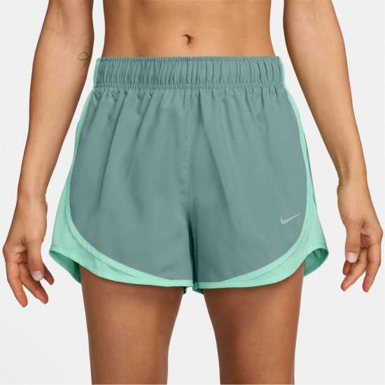 Дамски дрехи за бягане Nike Tempo Women's Dri-Fit Mid-Rise Brief-Lined Running Shorts Cannon Green Nike Tempo Women's Dri-Fit Mid-Rise Brief-Lined Running Shorts Cannon Green Дамски дрехи за бягане