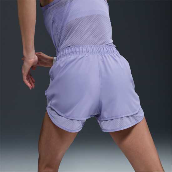 Дамски дрехи за бягане Nike Tempo Women's Dri-Fit Mid-Rise Brief-Lined Running Shorts Лилав лед Nike Tempo Women's Dri-Fit Mid-Rise Brief-Lined Running Shorts Лилав лед Дамски дрехи за бягане