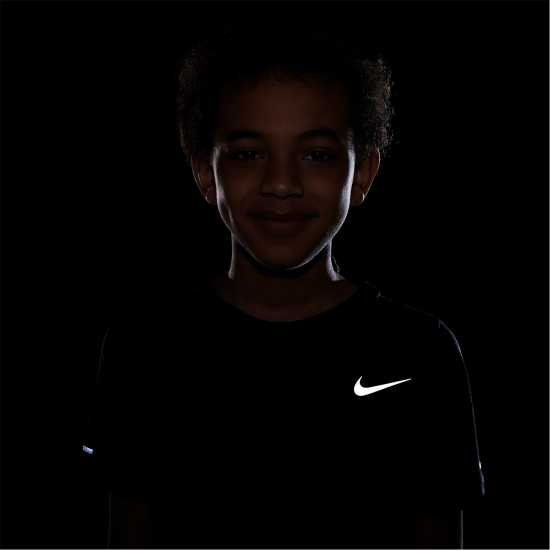 Nike Dri-FIT Miler Big Kids' (Boys') Training Top Черно Детски тениски и фланелки