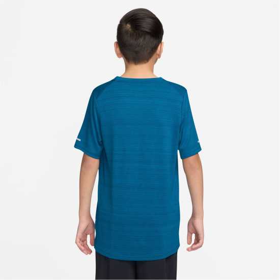Дрехи за бягане Nike Dri-Fit Miler Big Kids' (Boys') Training Top Green Abyss Nike Dri-Fit Miler Big Kids' (Boys') Training Top Green Abyss Дрехи за бягане