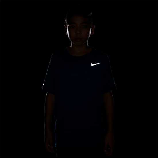 Дрехи за бягане Nike Dri-Fit Miler Big Kids' (Boys') Training Top Green Abyss Nike Dri-Fit Miler Big Kids' (Boys') Training Top Green Abyss Дрехи за бягане