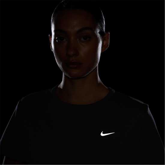 Nike Tempo Women's Dri-FIT Short-Sleeve Running Top Черно Атлетика