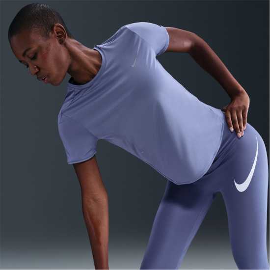 Nike Swift Women's Dri-Fit Short-Sleeve Running Top Световен индиго Nike Swift Women's Dri-Fit Short-Sleeve Running Top Световен индиго