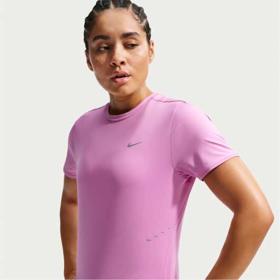 Nike Swift Women's Dri-Fit Short-Sleeve Running Top Magenta Nike Swift Women's Dri-Fit Short-Sleeve Running Top Magenta