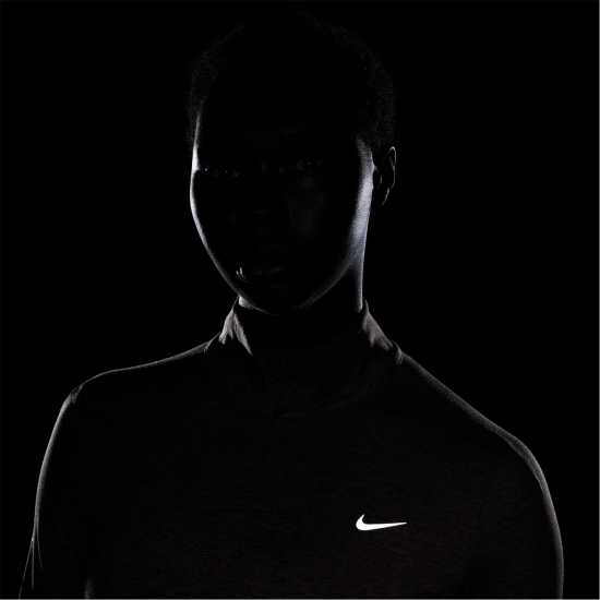 Nike Swift Women's 1/4-Zip Running Top Кафяво минк Атлетика