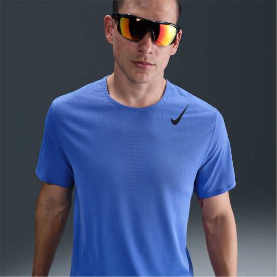 Атлетика Nike Мъжка Тениска Къс Ръкав Aeroswift Short Sleeve Top Mens Комета синьо Nike Мъжка Тениска Къс Ръкав Aeroswift Short Sleeve Top Mens Комета синьо Атлетика