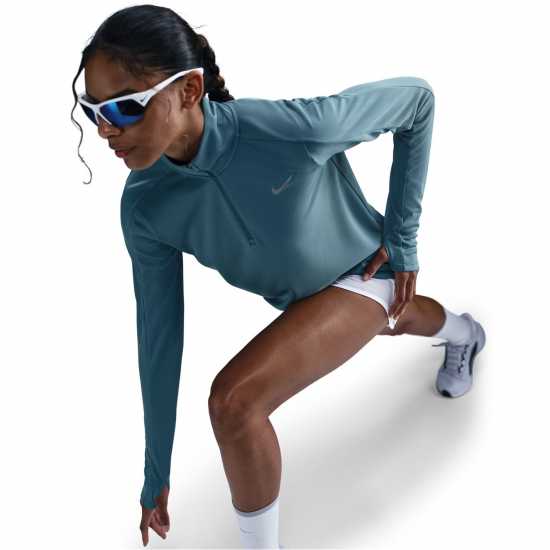 Дамски горнища с цип Nike Pacer Women's Long-Sleeve 1/2-Zip Running Top Nike Pacer Women's Long-Sleeve 1/2-Zip Running Top Дамски горнища с цип