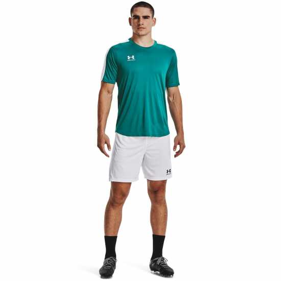 Under Armour Мъжки Спортни Гащета Armour Challenger Core Shorts Mens White Мъжки къси панталони