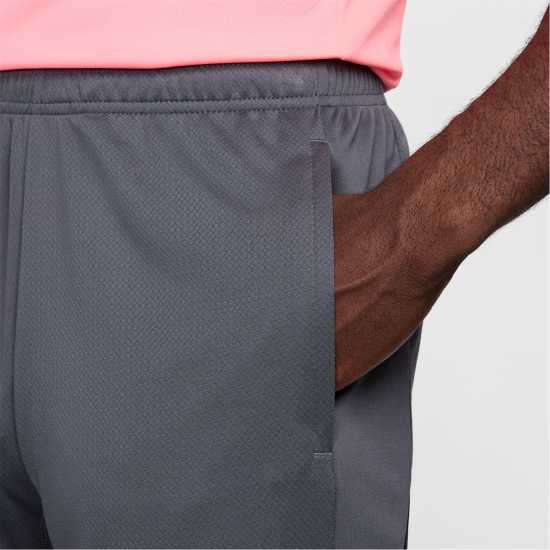 Мъжки къси панталони Nike Футболна Топка Strike Football Shorts Adults Сиво Nike Футболна Топка Strike Football Shorts Adults Сиво Мъжки къси панталони