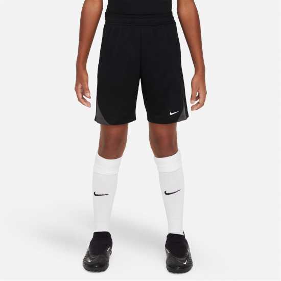 Nike Футболна Топка Strike Football Shorts Juniors Черно/Бяло Детски къси панталони