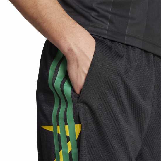 Мъжки къси панталони Adidas House Of Tiro Nations Shorts Adults Black/Gold Adidas House Of Tiro Nations Shorts Adults Black/Gold Мъжки къси панталони