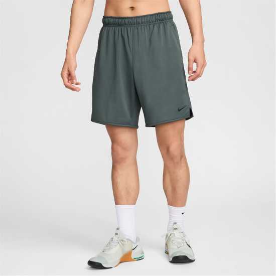 Мъжки къси панталони Nike Dri-Fit Totality Men's 7 Unlined Knit Fitness Shorts Nike Dri-Fit Totality Men's 7 Unlined Knit Fitness Shorts Мъжки къси панталони