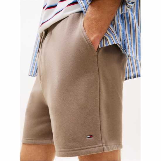 Tommy Jeans Men's Fleece Jogger Shorts Ivy Mink 