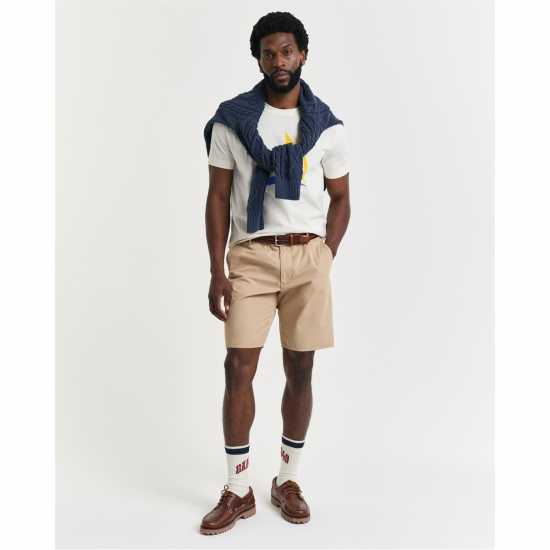 Къси Панталони Gant Relaxed Fit Chino Shorts Тъмно кафяво Къси Панталони Gant Relaxed Fit Chino Shorts Тъмно кафяво