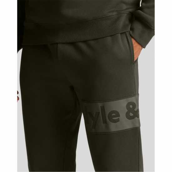 Lyle And Scott Men's Panelled Closed Hem Jersey Joggers Lyle And Scott Men's Panelled Closed Hem Jersey Joggers
