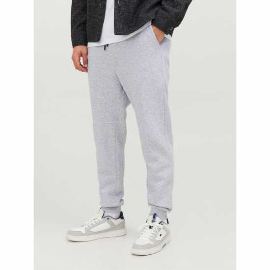 Мъжки меки спортни долнища Jack And Jones Дамски Анцуг Bradley Cuffed Jogging Bottoms Светло сиво Jack And Jones Дамски Анцуг Bradley Cuffed Jogging Bottoms Светло сиво Мъжки меки спортни долнища
