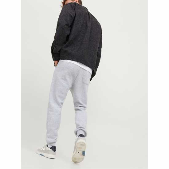 Мъжки меки спортни долнища Jack And Jones Дамски Анцуг Bradley Cuffed Jogging Bottoms Светло сиво Jack And Jones Дамски Анцуг Bradley Cuffed Jogging Bottoms Светло сиво Мъжки меки спортни долнища
