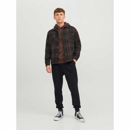 Мъжки меки спортни долнища Jack And Jones Дамски Анцуг Bradley Cuffed Jogging Bottoms Черно Jack And Jones Дамски Анцуг Bradley Cuffed Jogging Bottoms Черно Мъжки меки спортни долнища
