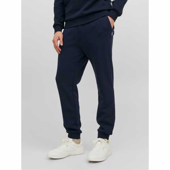 Мъжки меки спортни долнища Jack And Jones Дамски Анцуг Bradley Cuffed Jogging Bottoms Нави блейзър Jack And Jones Дамски Анцуг Bradley Cuffed Jogging Bottoms Нави блейзър Мъжки меки спортни долнища