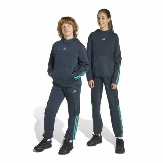 Детски долнища на анцуг Adidas Utility Fleece Cargo Joggers Juniors Ink Blue Adidas Utility Fleece Cargo Joggers Juniors Ink Blue Детски долнища на анцуг