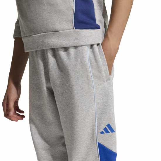 Adidas Adidas