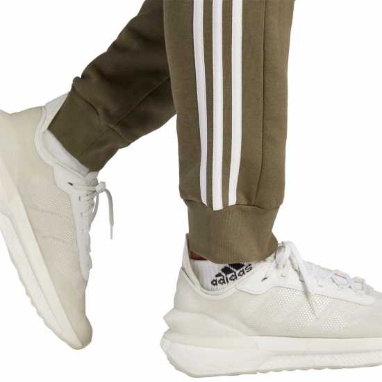 Adidas Essentials Fleece Tapered Cuff 3-Stripes Joggers M Olive Strata Мъжко облекло за едри хора