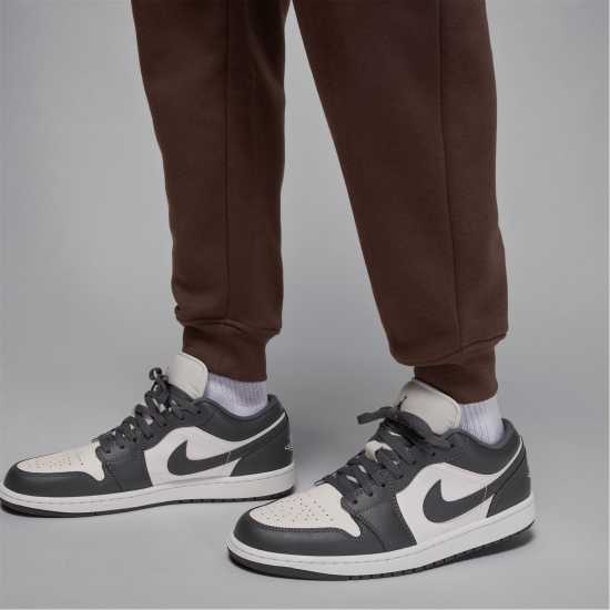 Air Jordan Essential Mens Fleece Pants Кафяво/Парус 