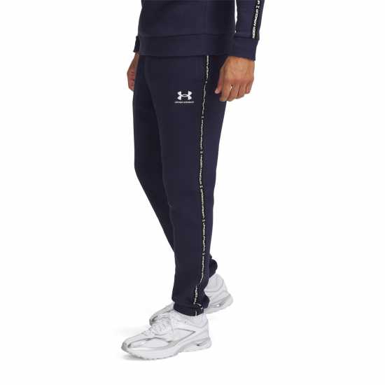 Мъжки меки спортни долнища Under Armour Мъжко Спортно Долнище Icon Fleece Taping Joggers Mens Син/ Бял Under Armour Мъжко Спортно Долнище Icon Fleece Taping Joggers Mens Син/ Бял Мъжки меки спортни долнища