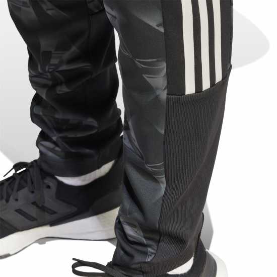 Мъжки спортни екипи в две части Adidas Ajax Ls Tp Tracksuit Bottom Mens Adidas Ajax Ls Tp Tracksuit Bottom Mens Мъжки спортни екипи в две части