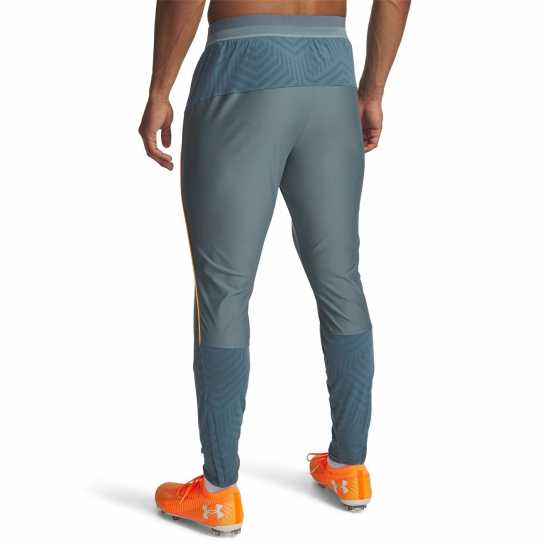 Мъжки спортни екипи в две части Under Armour Chal Pro Pant Sn61 Grey/Orange Under Armour Chal Pro Pant Sn61 Grey/Orange Мъжки спортни екипи в две части