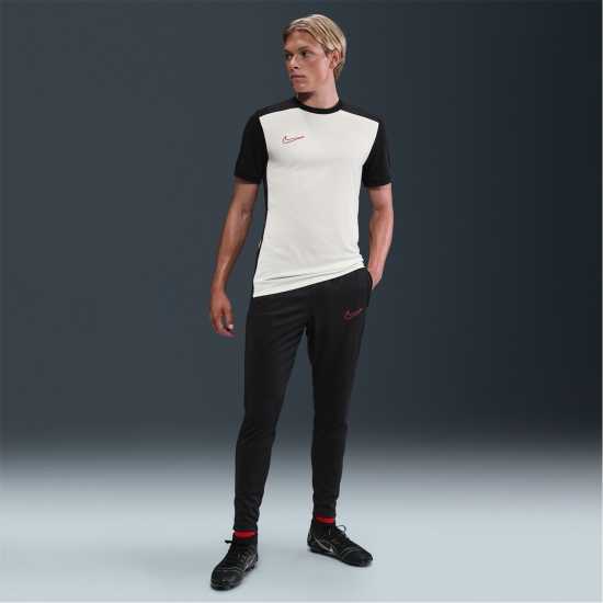 Nike Мъжки Анцуг Academy Zippered Tracksuit Bottoms Mens Blk/Blk/Uni Red Мъжки спортни екипи в две части