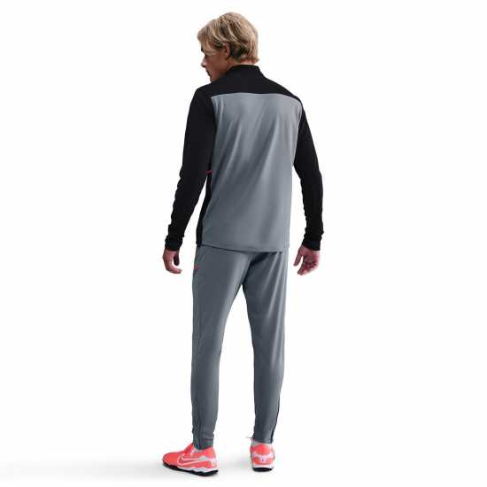 Мъжки спортни екипи в две части Nike Мъжки Анцуг Academy Zippered Tracksuit Bottoms Mens Grey/Black Nike Мъжки Анцуг Academy Zippered Tracksuit Bottoms Mens Grey/Black Мъжки спортни екипи в две части