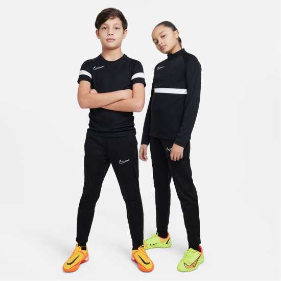 Nike Academy Training Pants Juniors Черно/Бяло Детски долнища за бягане
