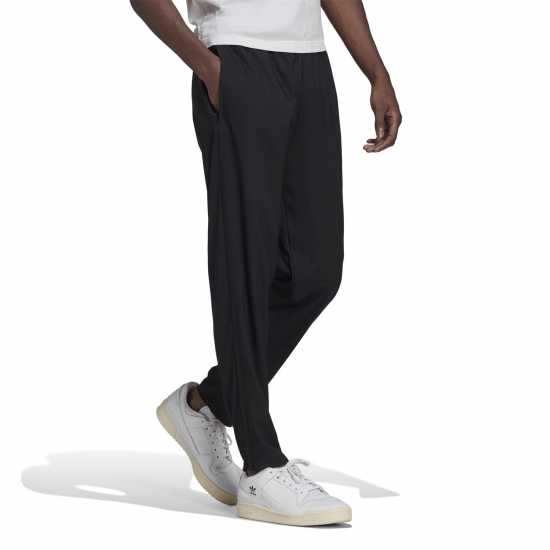 Adidas Мъжко Долнище За Джогинг Ent22 Pre Jogging Pants Mens Black Adidas Мъжко Долнище За Джогинг Ent22 Pre Jogging Pants Mens Black