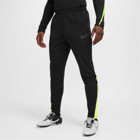 Мъжки спортни екипи в две части Nike Academy Winter Warrior Men's Therma-FIT Soccer Pants Черно/Волт Nike Academy Winter Warrior Men's Therma-FIT Soccer Pants Черно/Волт Мъжки спортни екипи в две части
