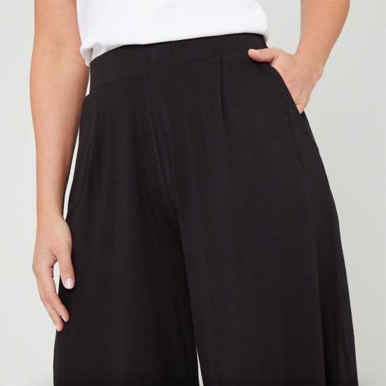 Дамски къси панталони Дамски Шорти Be You Knee Length Shorts Womens Черно Дамски Шорти Be You Knee Length Shorts Womens Черно Дамски къси панталони