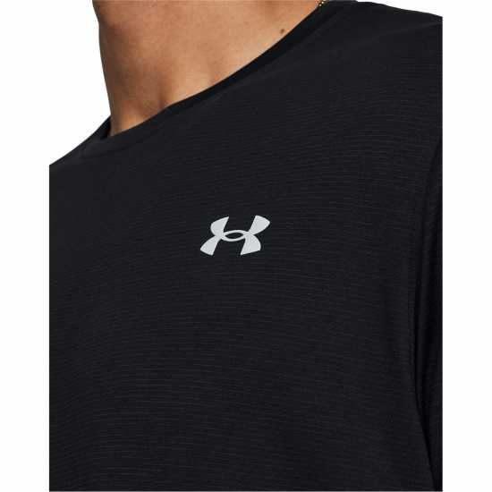 Under Armour Men's Launch Long-Sleeve Crew Sweatshirt Черно 