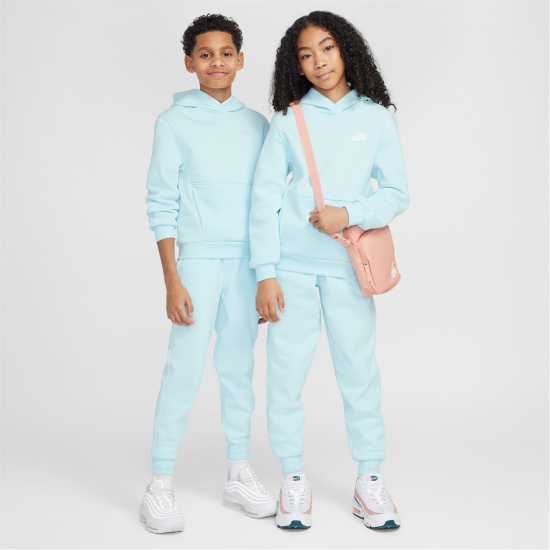 Детски суитчъри и блузи с качулки Nike Club Pullover Hoodie Junior Boys Ледено синьо/Бяло Nike Club Pullover Hoodie Junior Boys Ледено синьо/Бяло Детски суитчъри и блузи с качулки
