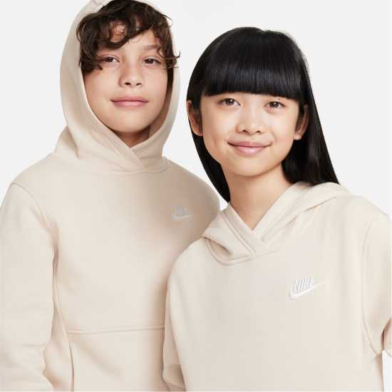 Детски суитчъри и блузи с качулки Nike Club Pullover Hoodie Junior Boys Sandrift Nike Club Pullover Hoodie Junior Boys Sandrift Детски суитчъри и блузи с качулки
