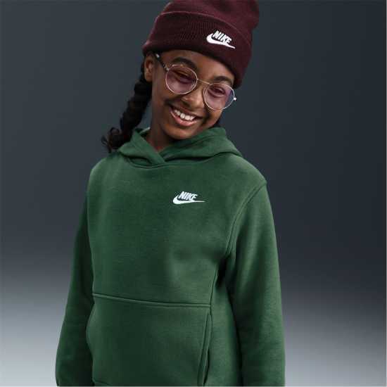Детски суитчъри и блузи с качулки Nike Club Pullover Hoodie Junior Boys Sandrift Nike Club Pullover Hoodie Junior Boys Sandrift Детски суитчъри и блузи с качулки