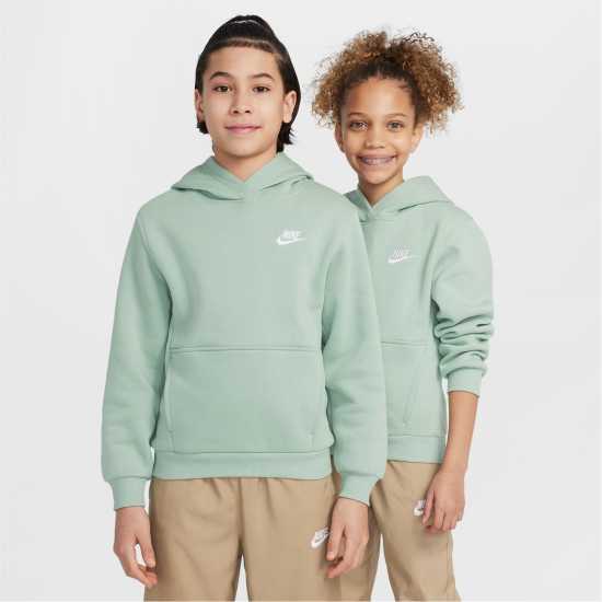 Детски суитчъри и блузи с качулки Nike Club Pullover Hoodie Junior Boys Steam/White Nike Club Pullover Hoodie Junior Boys Steam/White Детски суитчъри и блузи с качулки