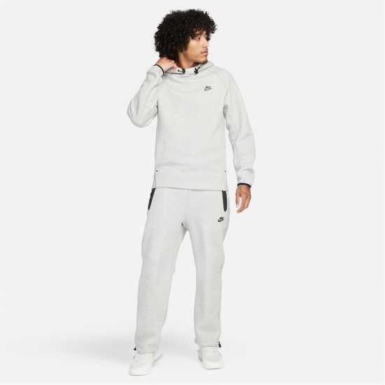 Мъжки суитчъри и блузи с качулки Nike Tech Fleece Hoodie Adults Тъмно сиво/черно Nike Tech Fleece Hoodie Adults Тъмно сиво/черно Мъжки суитчъри и блузи с качулки