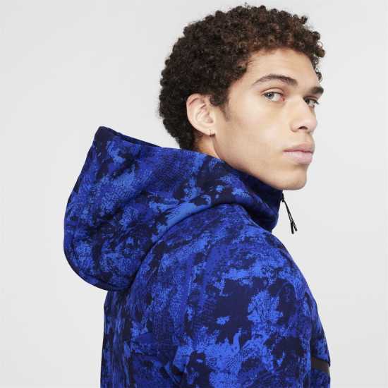 Мъжки суитчъри и блузи с качулки Nike Tech Fleece Hoodie Mens Синьо/Черно Камуфлаж Nike Tech Fleece Hoodie Mens Синьо/Черно Камуфлаж Мъжки суитчъри и блузи с качулки
