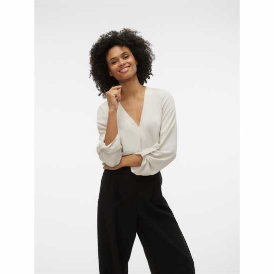 Дамски ризи и тениски Vero Moda Classic Neck Blouse Vero Moda Classic Neck Blouse Дамски ризи и тениски